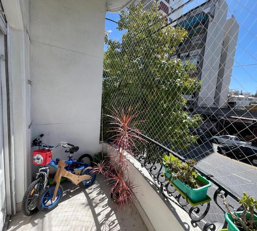 Foto de Departamento 4 ambientes con patio y parrilla en Parque Chas, imagen 2