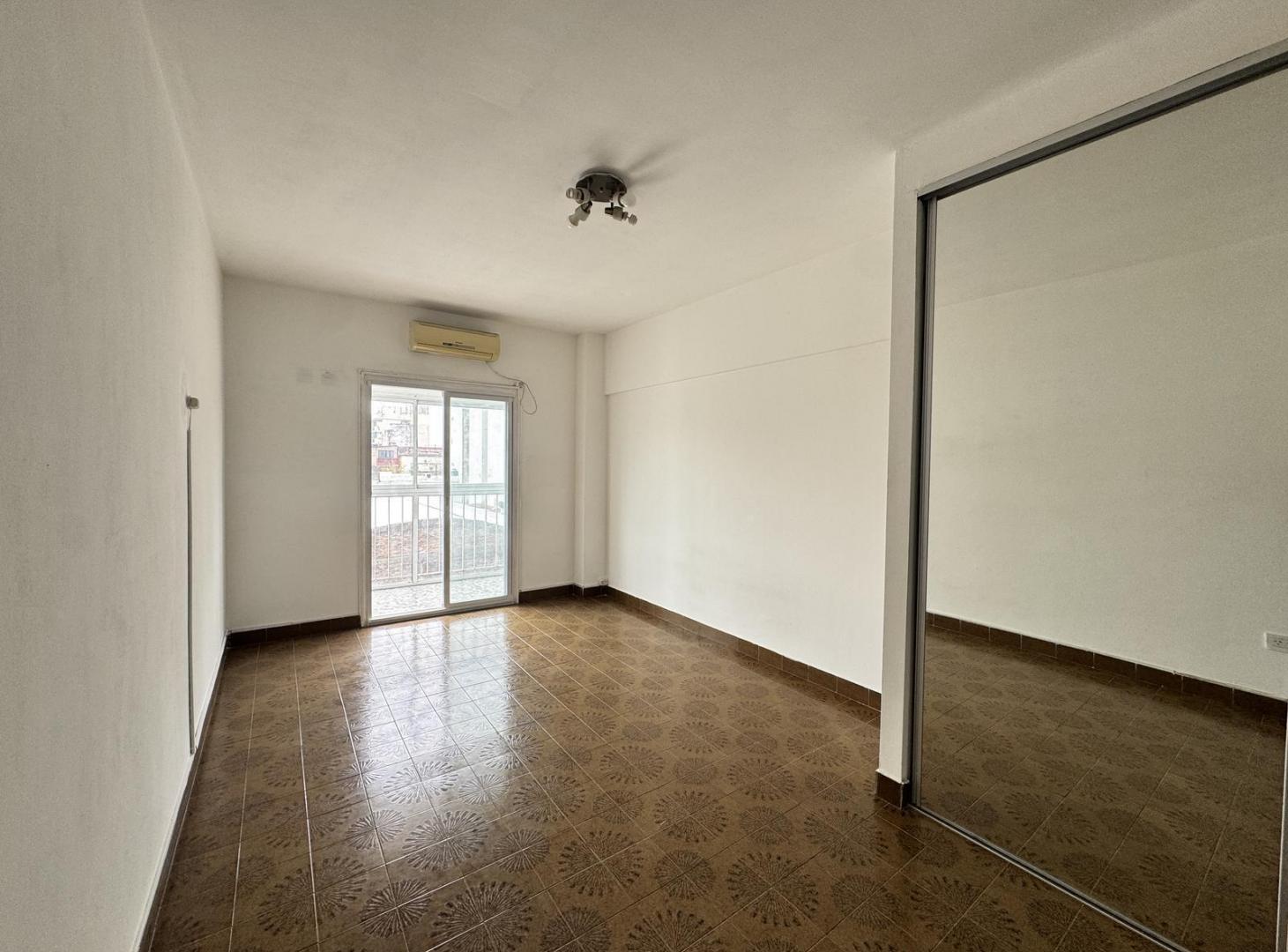 Foto de Departamento monoambiente en alquiler en Balvanera, imagen 3