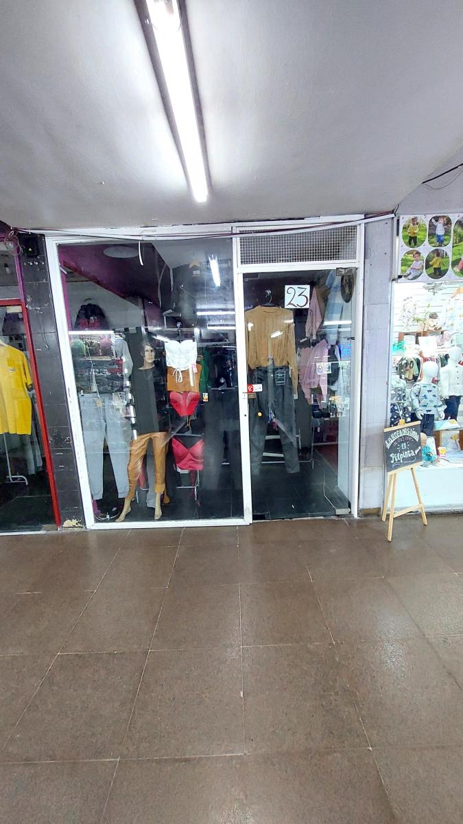 Venta Inversión 3 Locales Juntos + Local en 1º Piso Galería Via Roma Mitre 683 3
