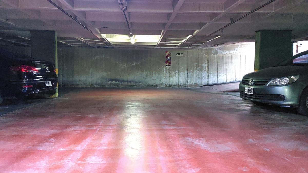 Venta Cochera JURAMENTO 3100 entre Zapiola y Freire a 2 cuadras est. Belgrano R