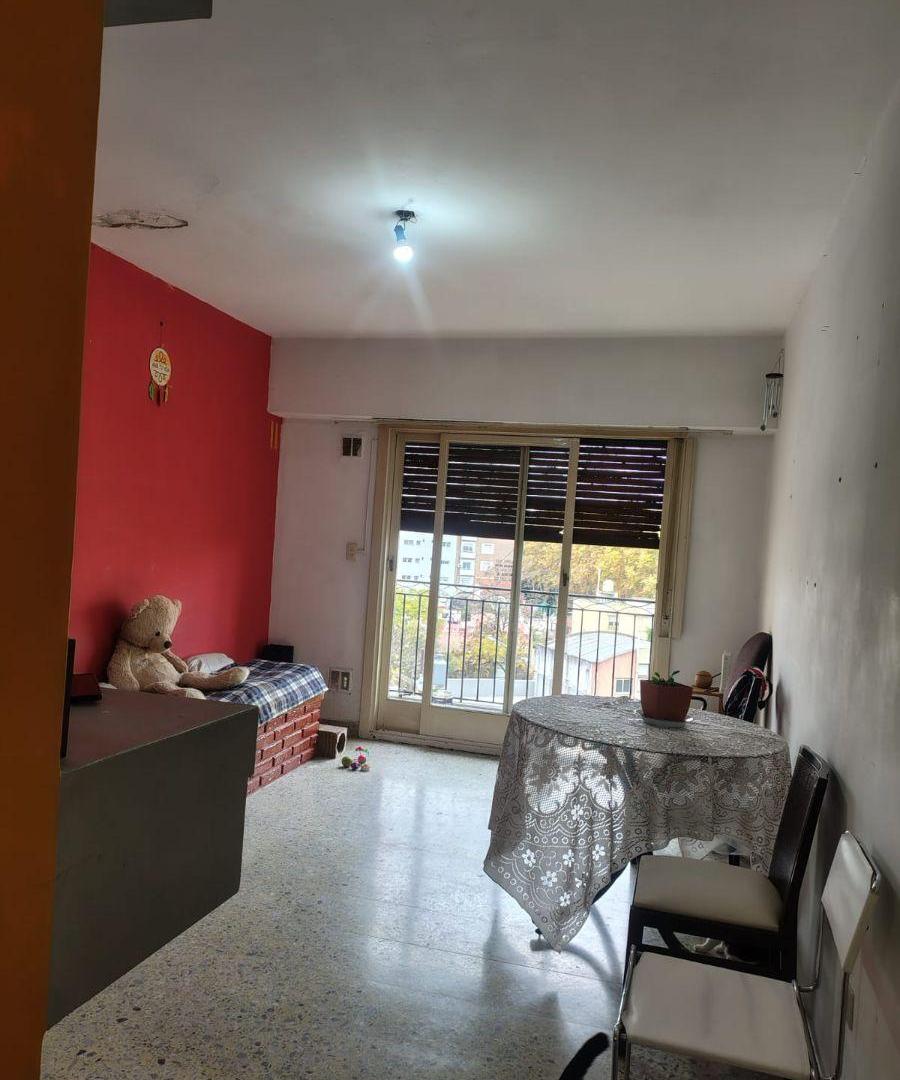 Alquiler Departamento 2 Ambientes Con Balcon En Villa Luro