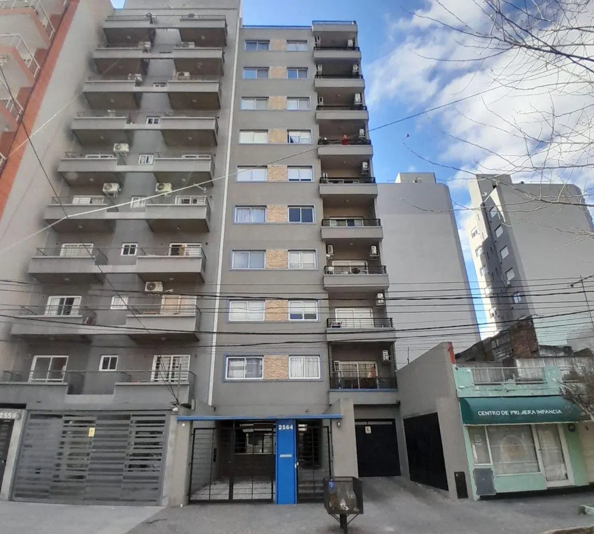 Venta Departamento 2 Ambientes Caseros Centro 3