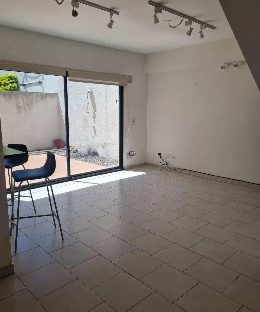 Alquiler Dúplex 3 Ambientes Con Patio Y Pileta Villa Gral. Mitre 1