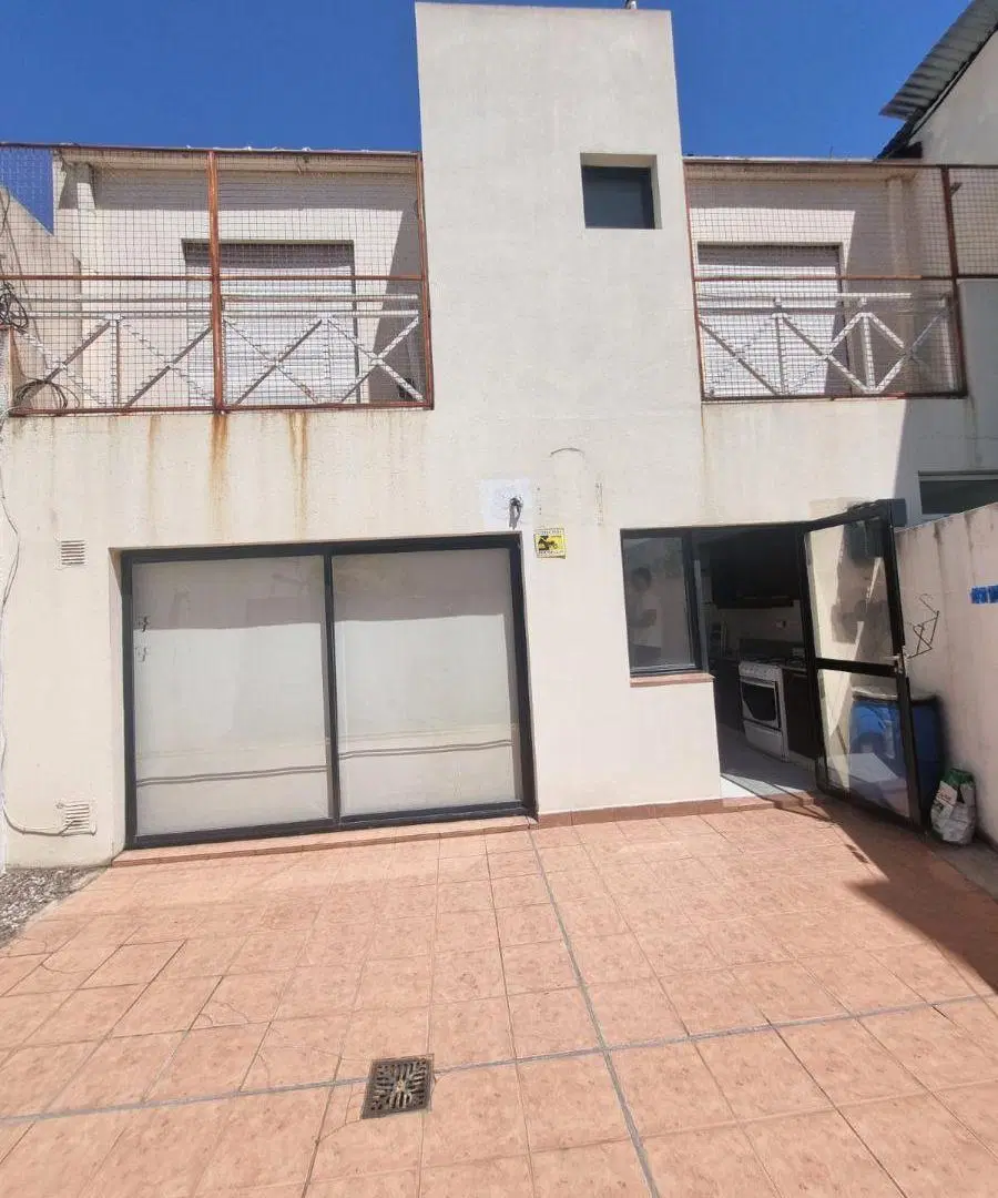 Alquiler Dúplex 3 Ambientes Con Patio Y Pileta Villa Gral. Mitre 2