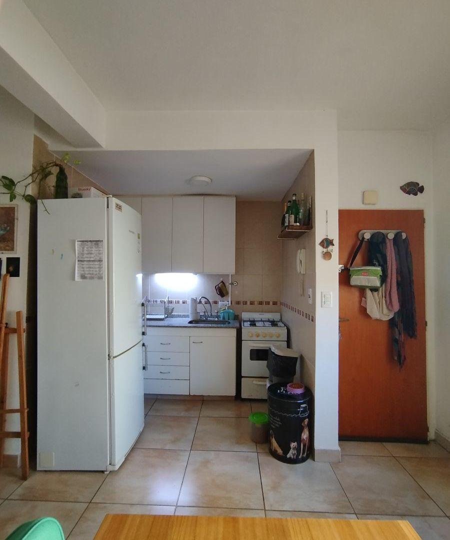 Foto de Venta Ph Departamento 2 Ambientes Con Balcon Caseros, imagen 3