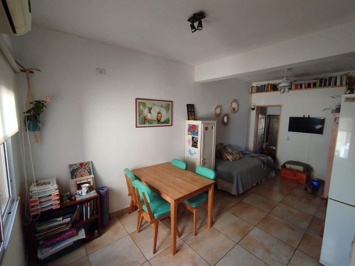 Foto de Venta Ph Departamento 2 Ambientes Con Balcon Caseros, imagen 1