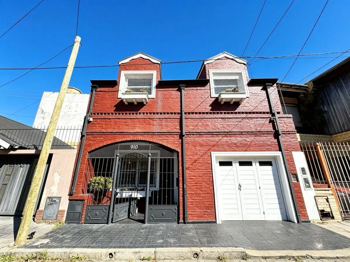 Casa En Venta 5 Ambientes Remodelada En Villa Sarmiento! 2