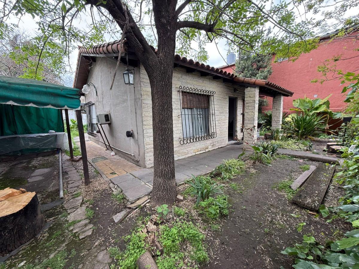 Foto de Oportunidad en Barrio Tranquilo: Casa sobre Lote Propio de 15x20 m |, imagen 2