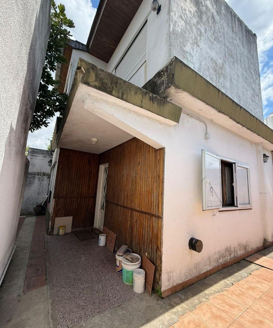 Foto de Chalet En 2 Plantas en Ituzaingó Norte | 4 Ambientes con Jardín y, imagen 5