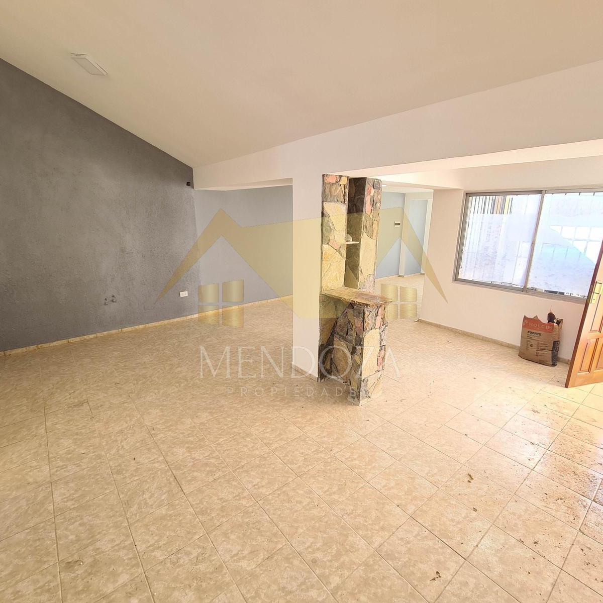 Venta de Casa en Bº Fuchs de Godoy Cruz 5