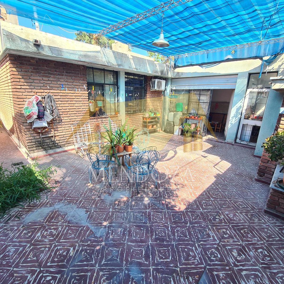 Casa en Barrio Supe Godoy Cruz 5