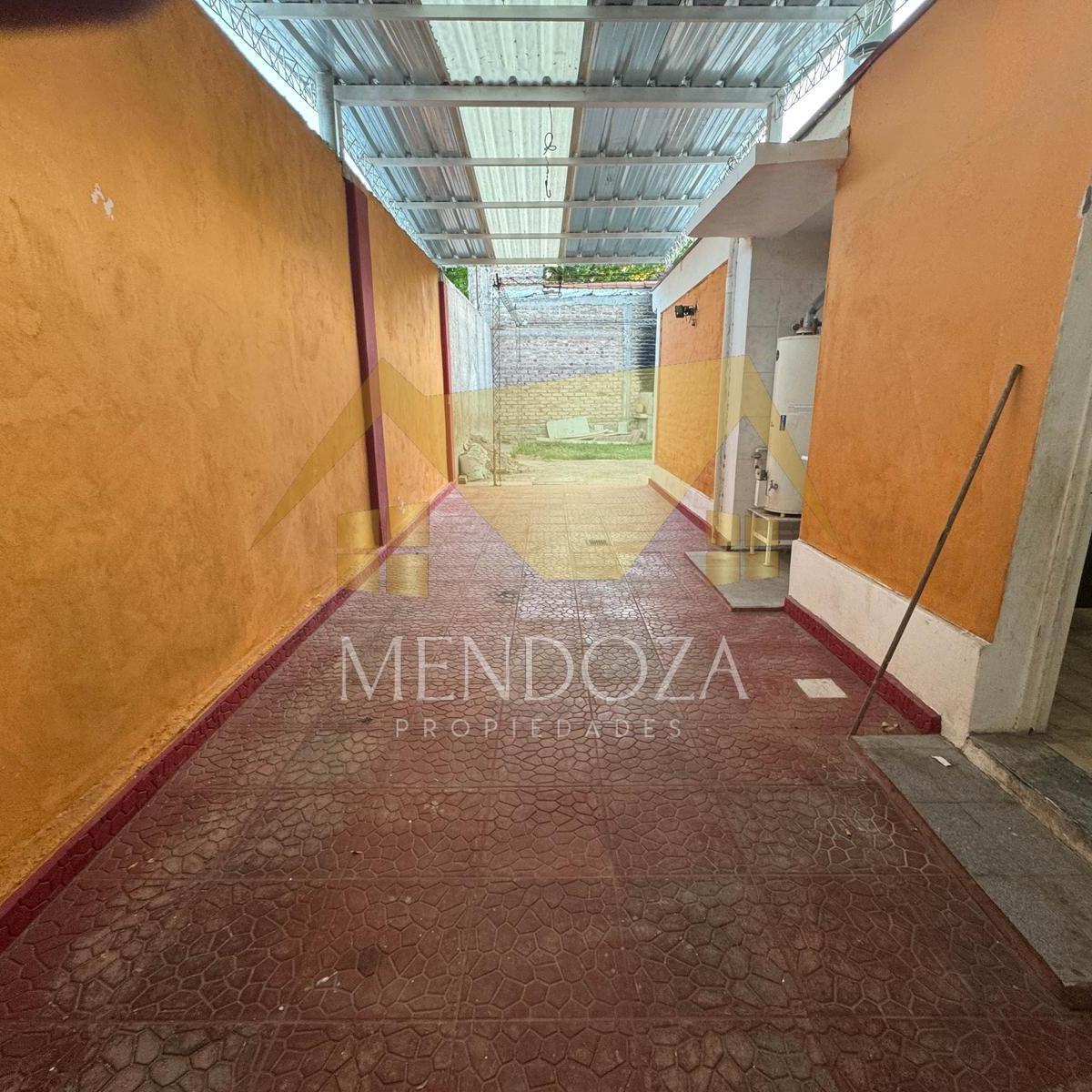 Venta de Casa en Godoy Cruz 2