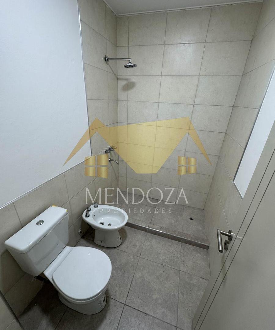 Foto de ALQUILER DEPARTAMENTO 2 DORMITORIOS CON COCHERA EN CIUDAD MENDOZA, imagen 4