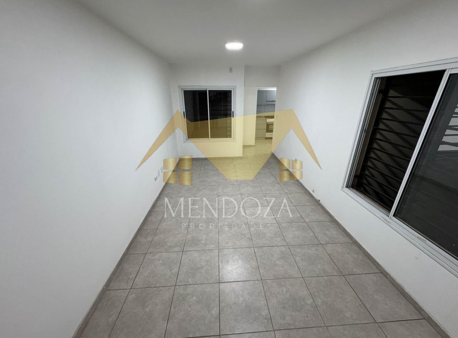 Foto de ALQUILER DEPARTAMENTO 2 DORMITORIOS CON COCHERA EN CIUDAD MENDOZA, imagen 1