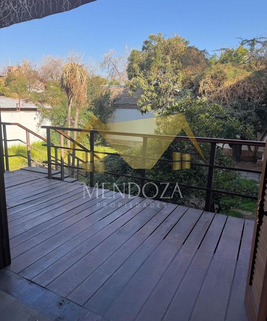 Foto de Casa en Venta en calle Martinez de Rosas 6ta Seccion Capital, imagen 3