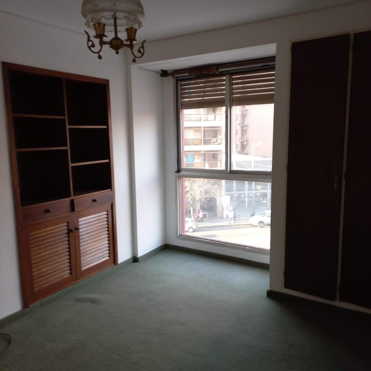 Venta Departamento Dos Dorm. Externo Escritura 5