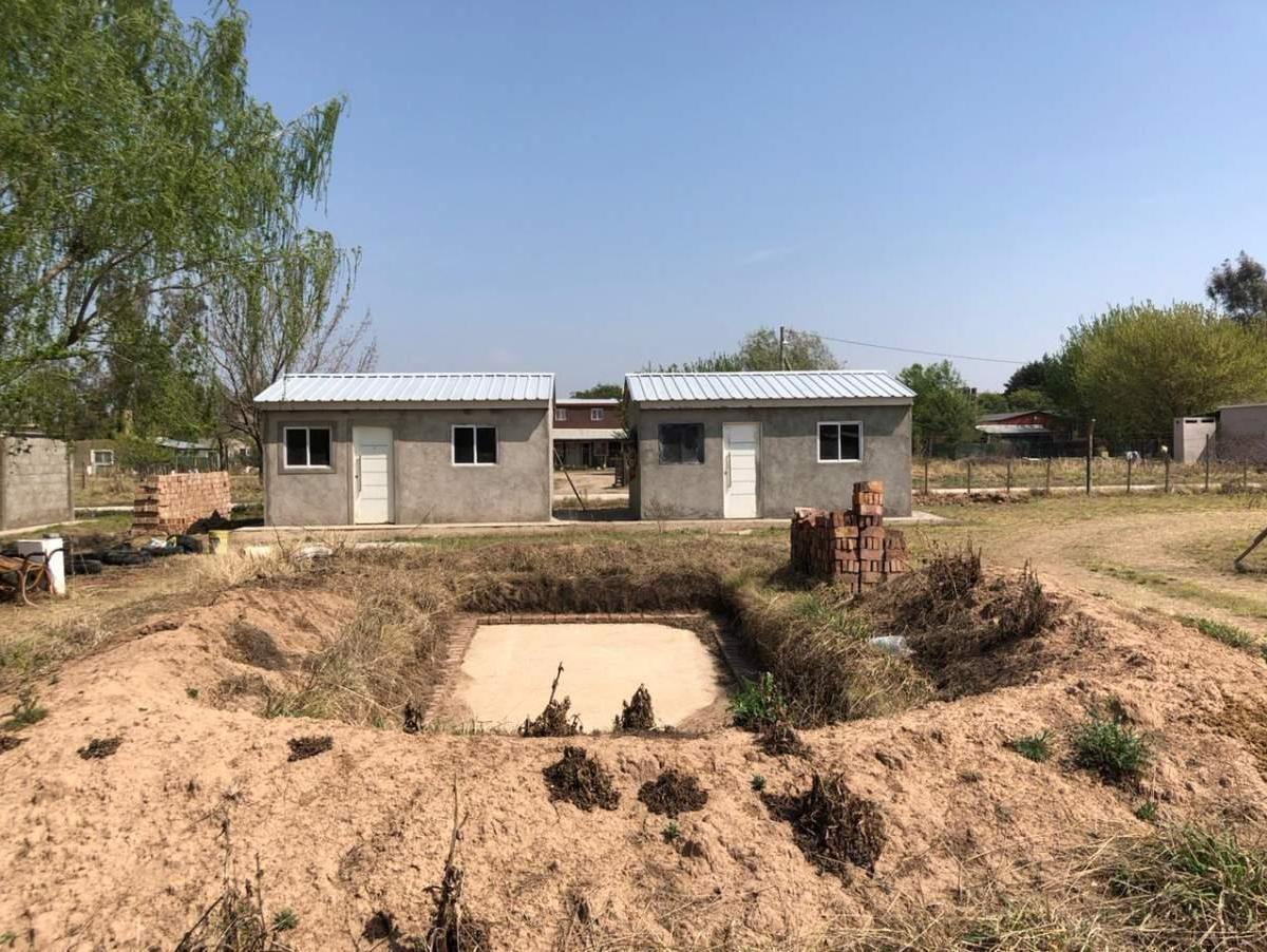 Campo de Una Hectarea en Anizacate con Porpiedades Escritura y Servicios 1