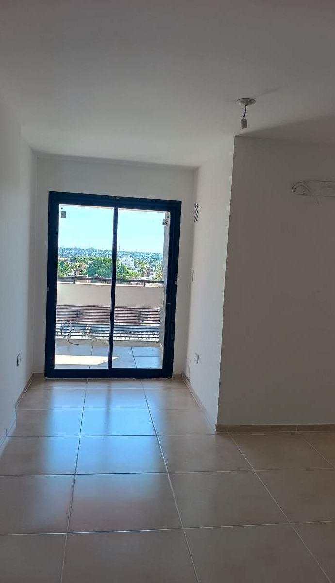 Venta Departamento a Estrenar Alberdi Externo con Balcón 5