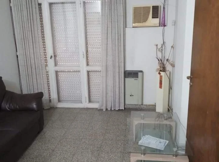 Alquiler Amoblado un dormitorio Centro Caseros y Corro 3
