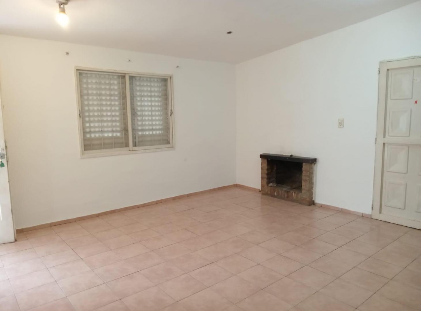 Foto de CASA EN VENTA EN ASCOCHINGA, 2 DORMITORIOS!! A 50 MTS DEL RIO, imagen 3