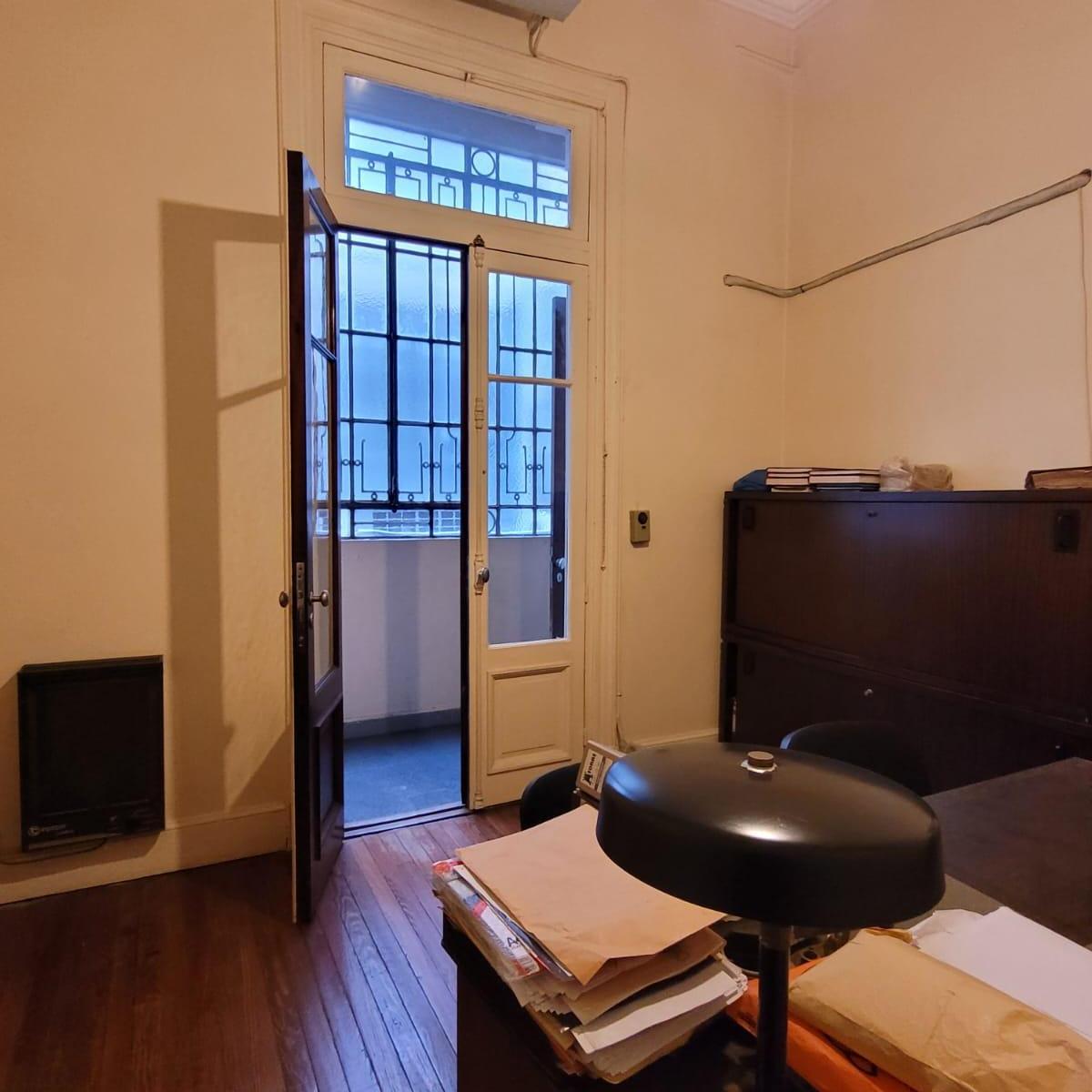 Piso Estilo Francés 183 m² Bajas Expensas Real Oportunidad 2