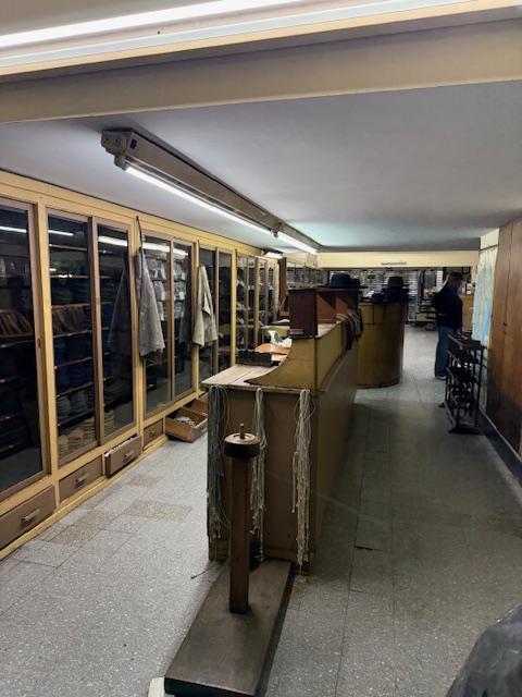 Foto de LOCAL COMERCIAL EN ALQUILER. NO PAGA EXPENSAS, imagen 2