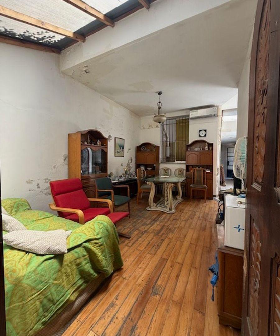 ÓPTIMO PH DE 282 M2 EN EL CORAZÓN DE SAN TELMO - LUZ Y SOL - 3 PATIOS - ÚNICO Y CON GRAN POTENCIAL
