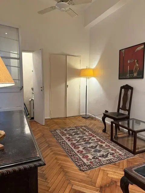 SIMPÁTICO MONOAMBIENTE CON PATIO EN "LA ISLA" IDEAL PROFESIONALES O RENTA 1
