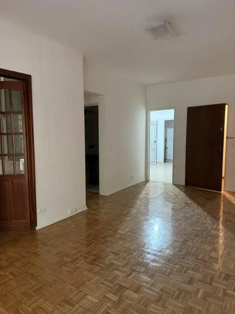ÓPTIMO 3 AMBIENTES AL FRENTE EN EL CORAZÓN DE RECOLETA PATIO INTERNO Y BUEN ESTADO 2