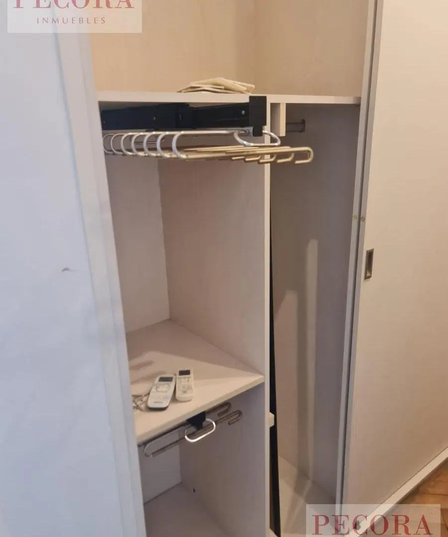 Espectacular departamento hecho a nuevo en edificio de estilo racionalista 5