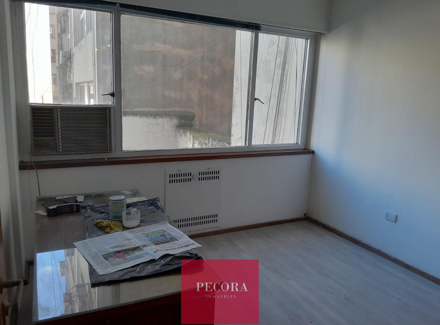 Foto de LUMINOSA OFICINA EN ZONA DE TRIBUNALES - BAJOS GASTOS - ÓPTIMA UBICACIÓN, imagen 3