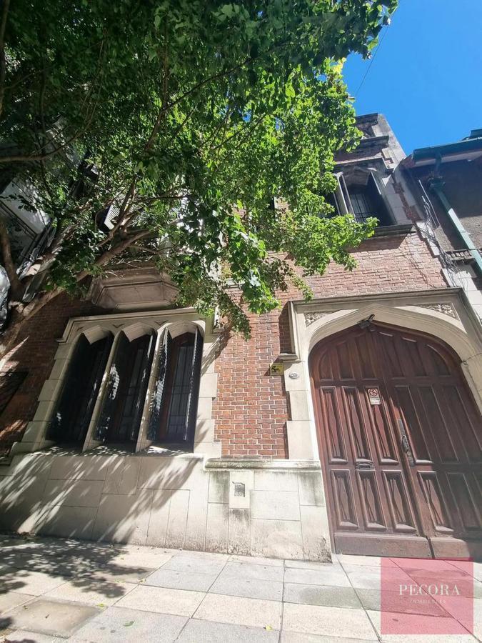 Foto de ESPECTACULAR CASA ESTILO TUDOR DE 7 AMB APTO PROYECTO INMOBILIARIO, imagen 3