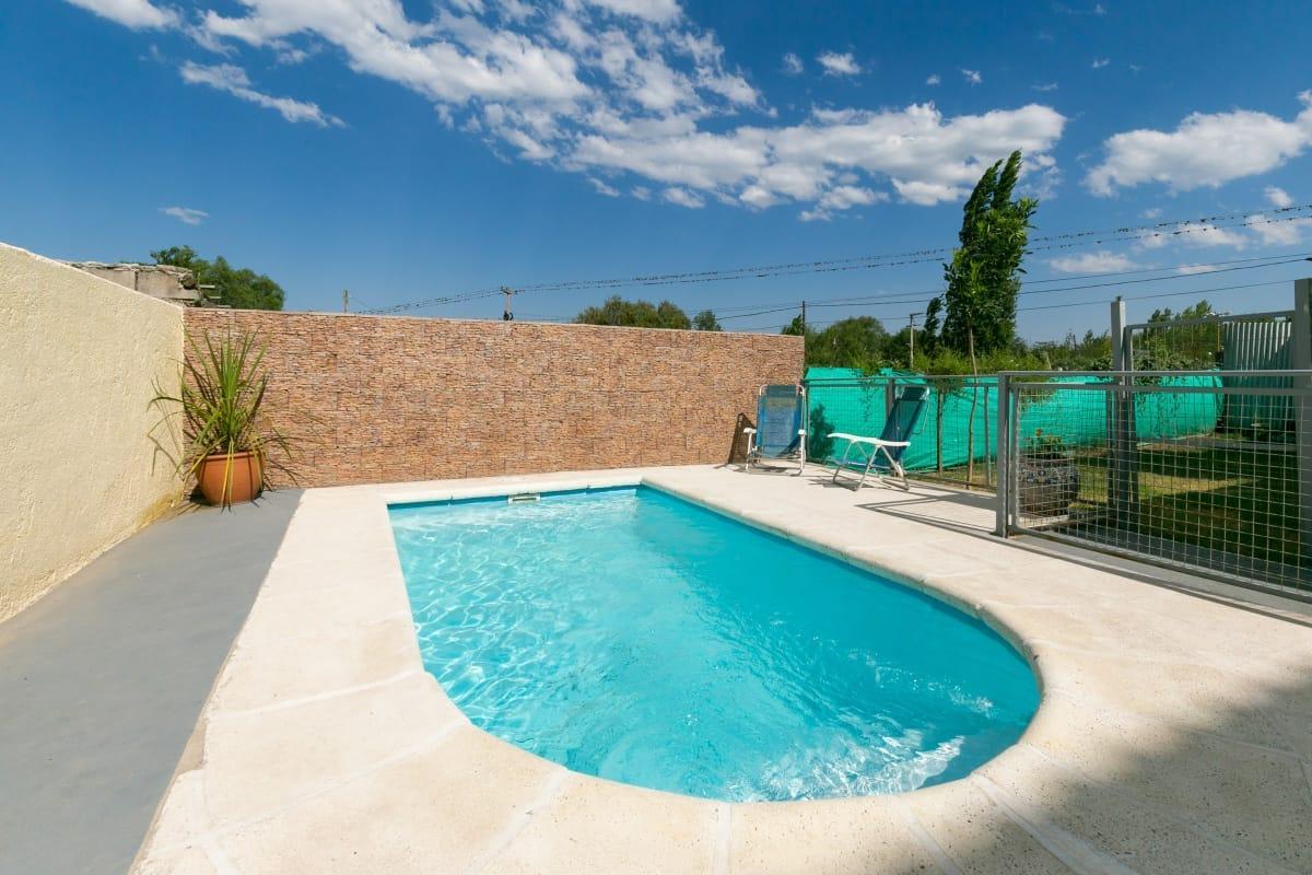Oportunidad Única: Casa y Dúplex Equipados en Villa Parque Siquiman, Córdoba. 3