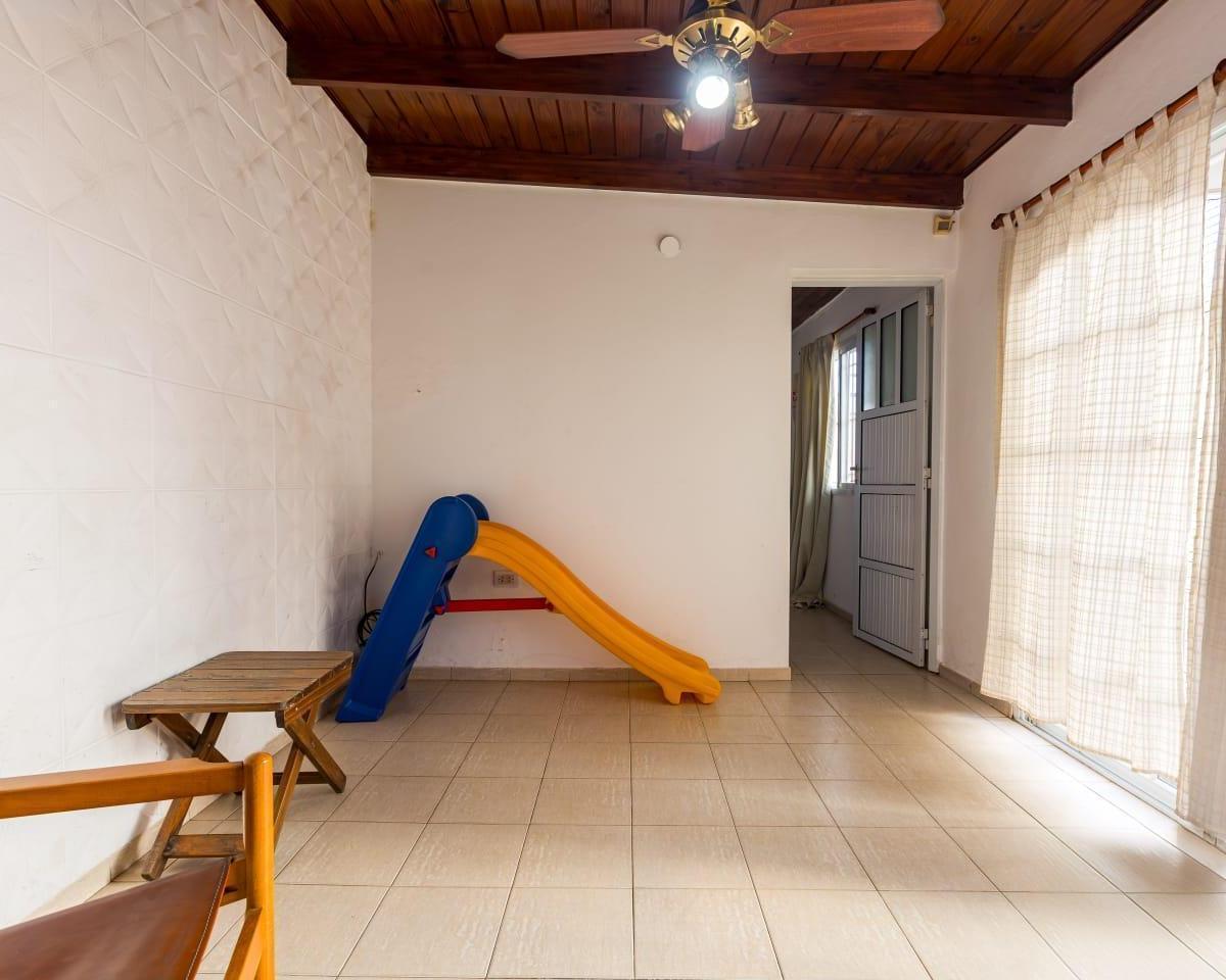 Foto de Casa 2/3 dormitorios en barrio Las Heras zona sur Rosario, imagen 3
