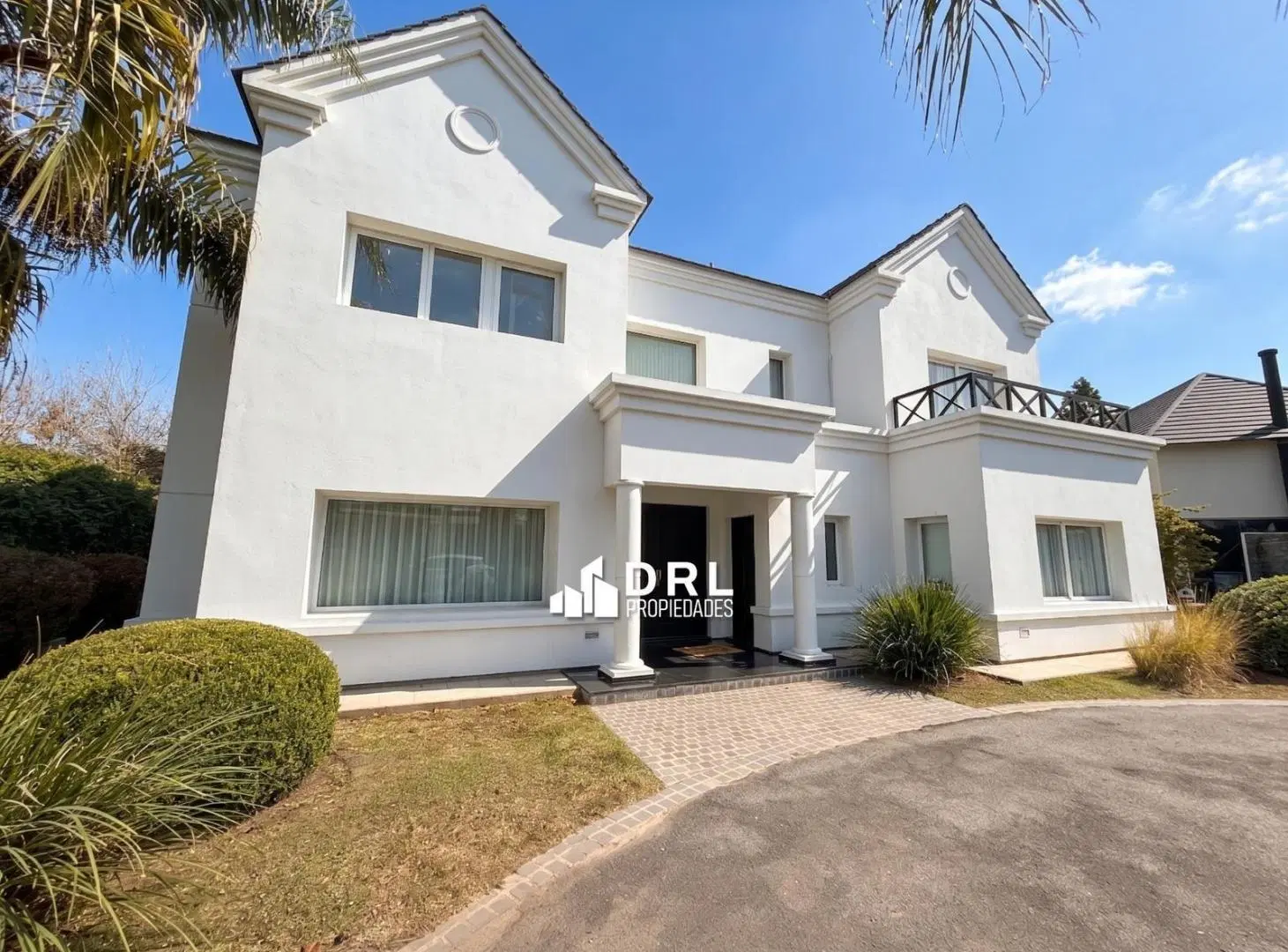 Casa en venta en Lomas de la Carolina 3