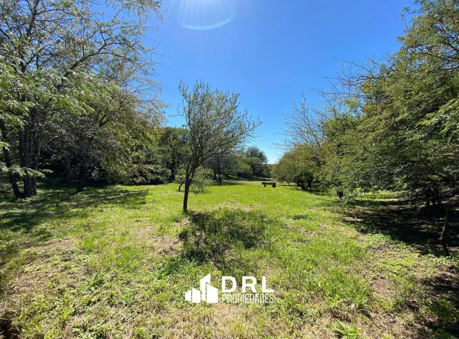 Terreno en venta en Corral de Barranca 5