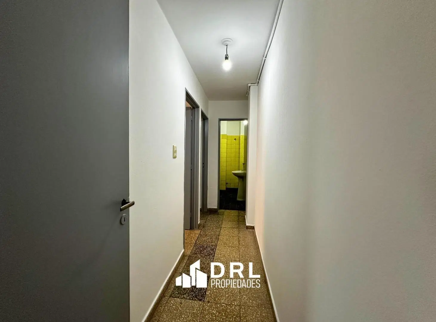 Departamento en venta en 27 de Abril, B° Centro 4