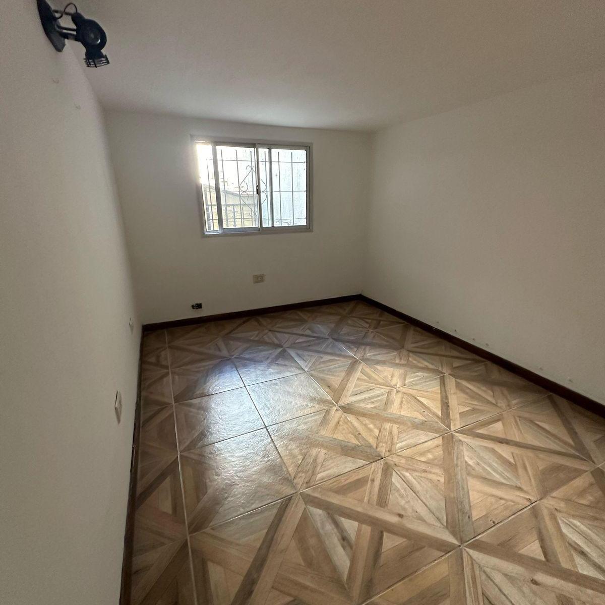 Foto de En venta PH 3 Ambientes Estilo Italiano, imagen 2