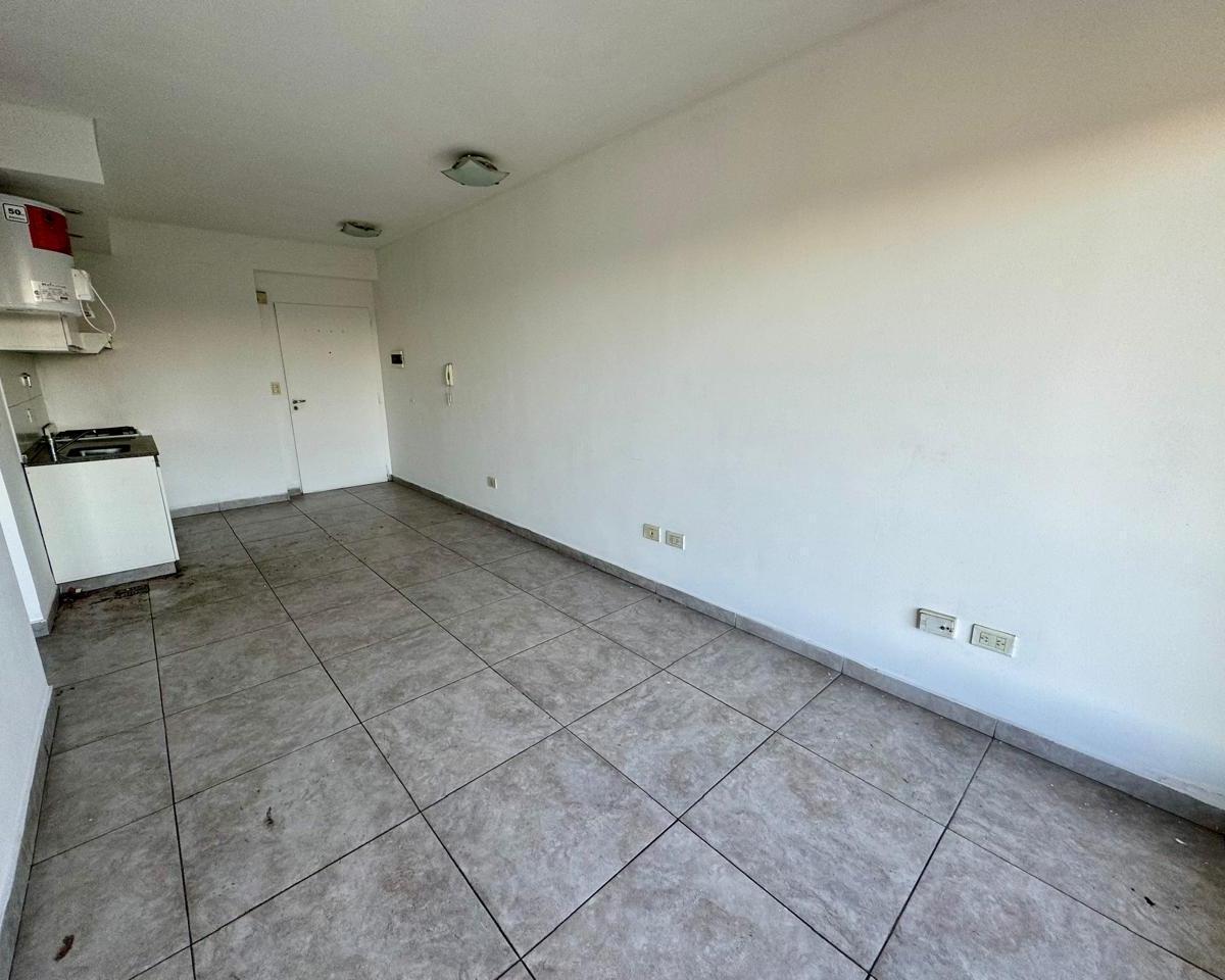Foto de En Venta Departamento 2 Ambientes, imagen 2
