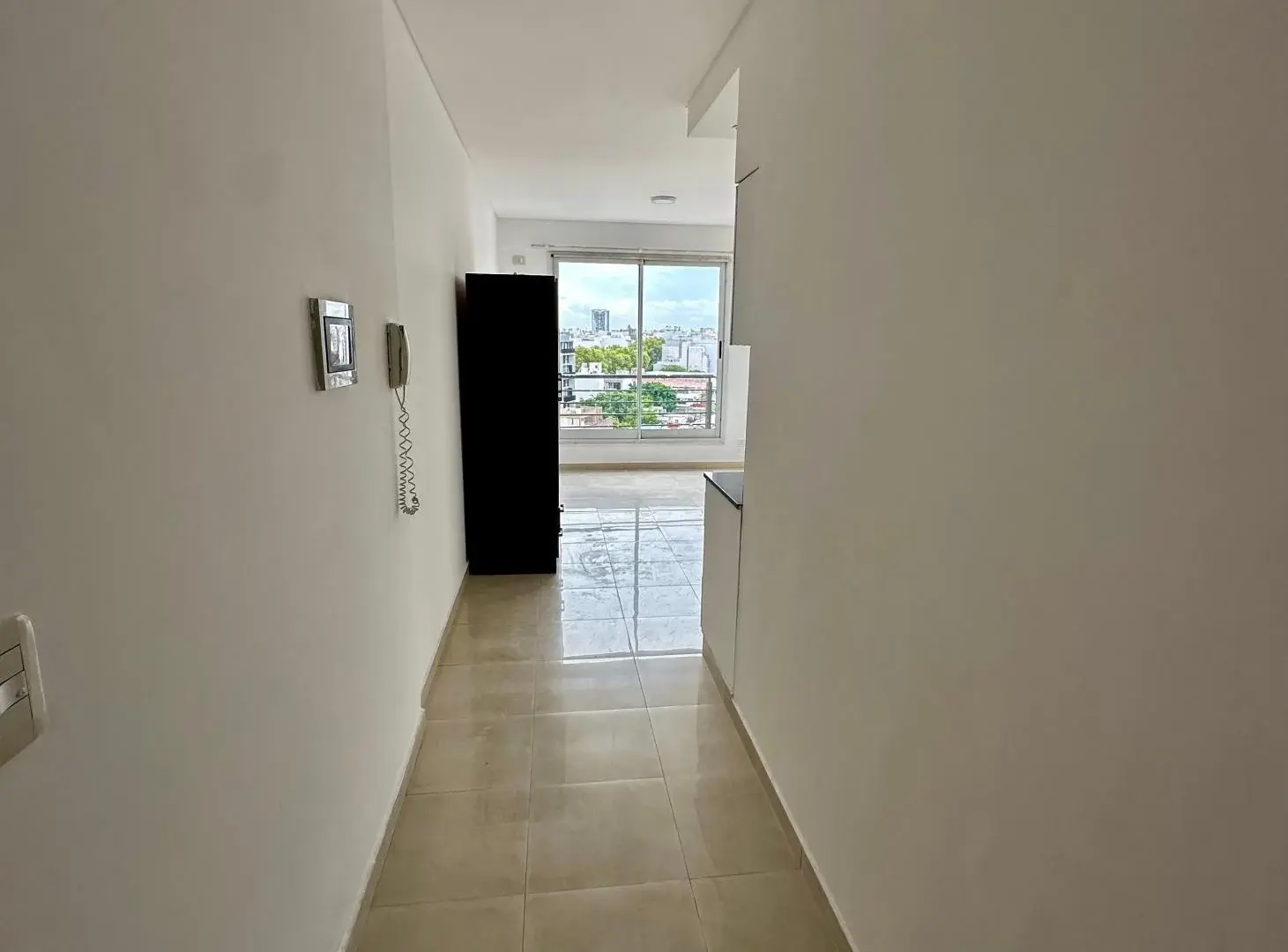 Departamento un ambiente en alquiler 5