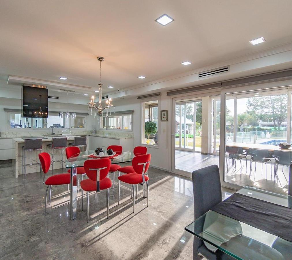 Casa en venta en Barrio Privado Terralagos, Canning