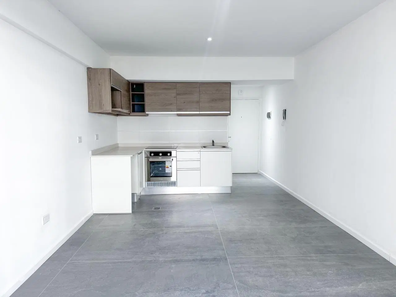 Departamento En Alquiler En Canning Center Con Cochera 5