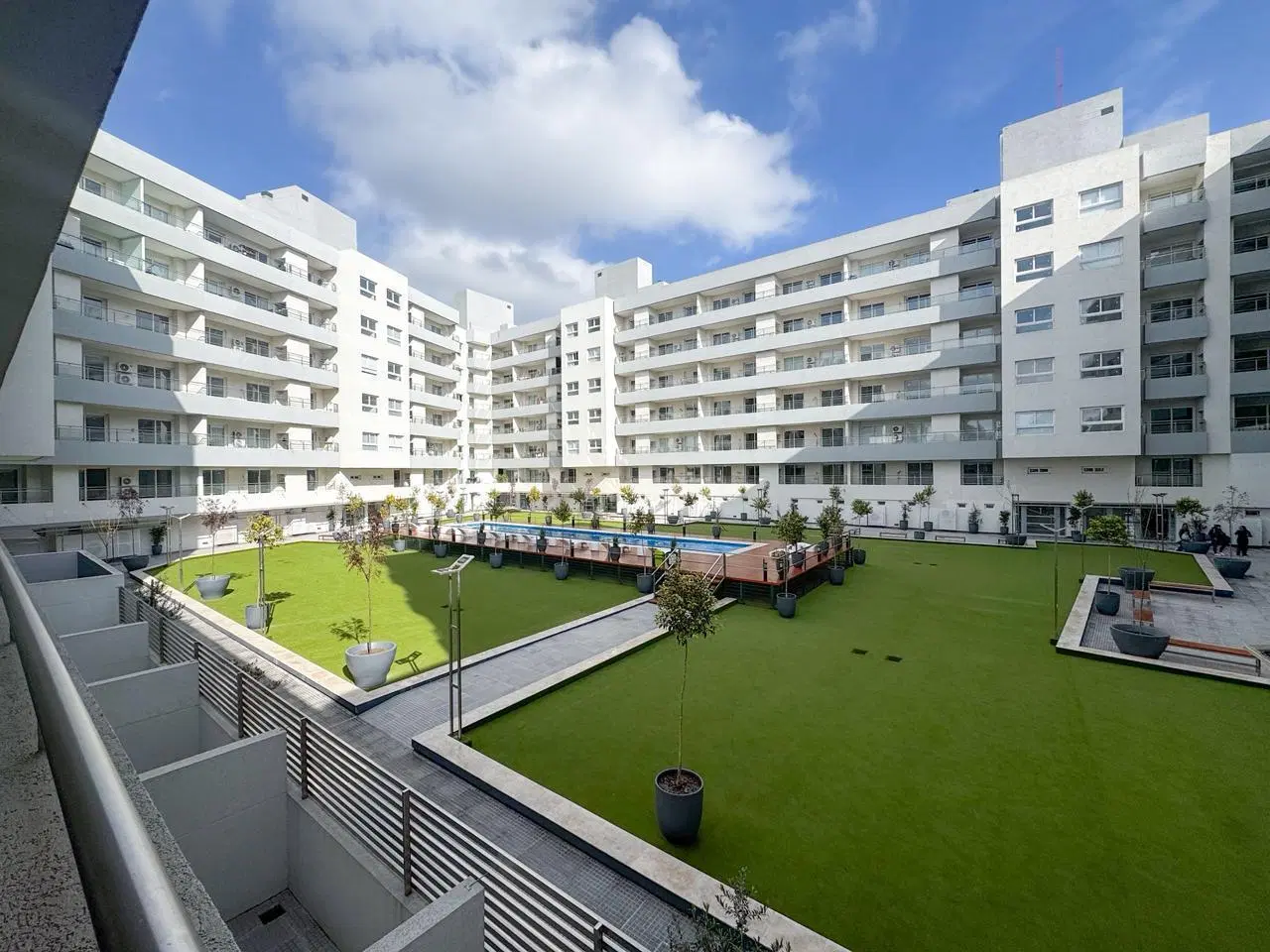Departamento En Alquiler En Canning Center Con Cochera 2