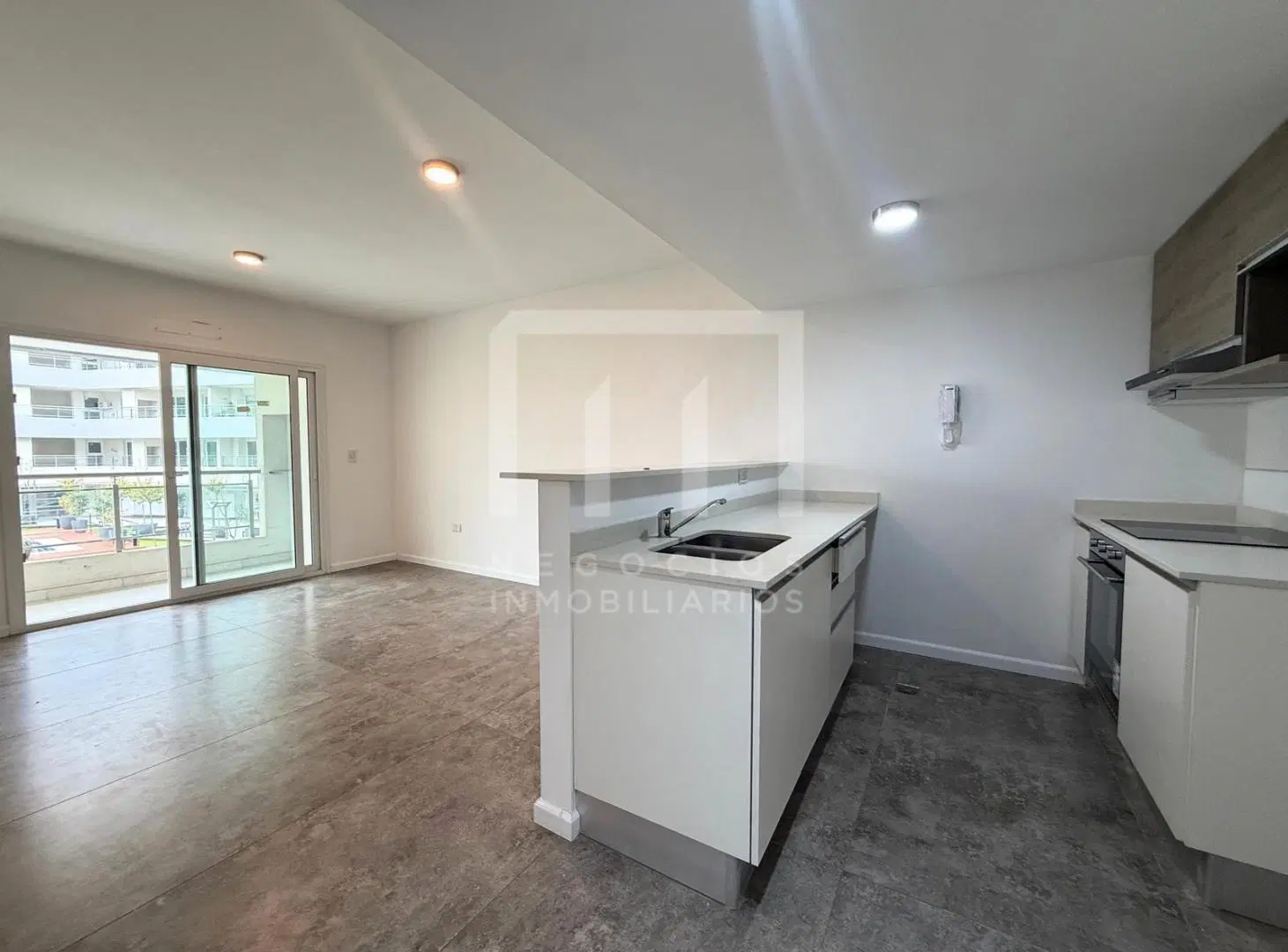 Departamento En Alquiler en Canning Center, Canning 4