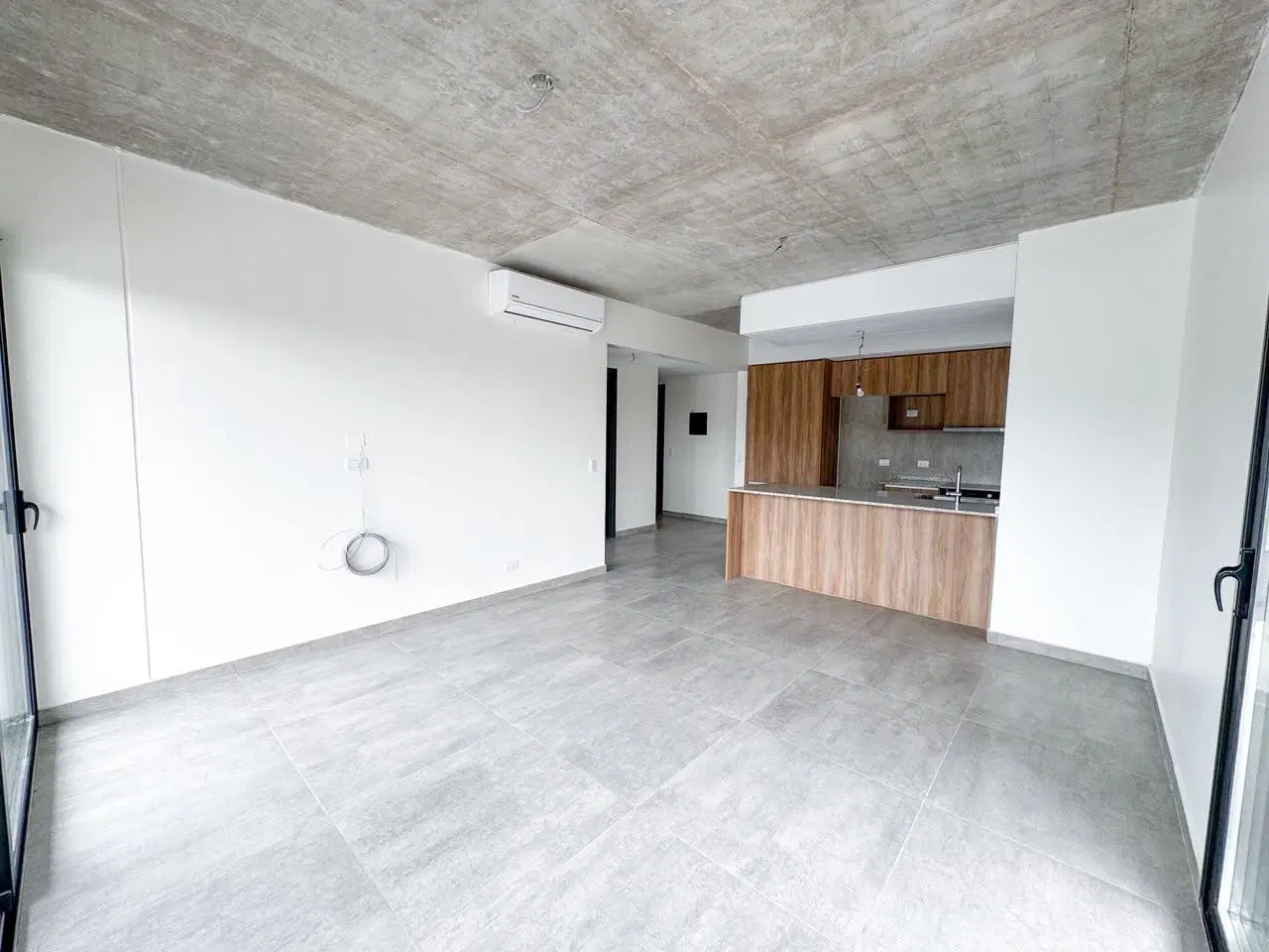 Alquiler Departamento 3 Ambientes Con Cochera Cabral 3300 Canning 2