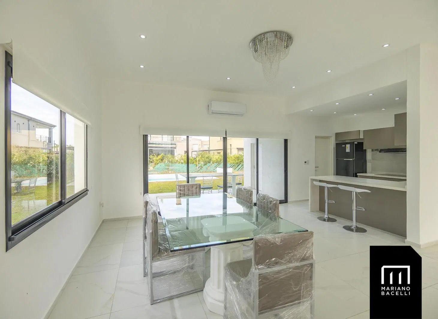 Casa En Venta Lagos De Canning, Canning. 5