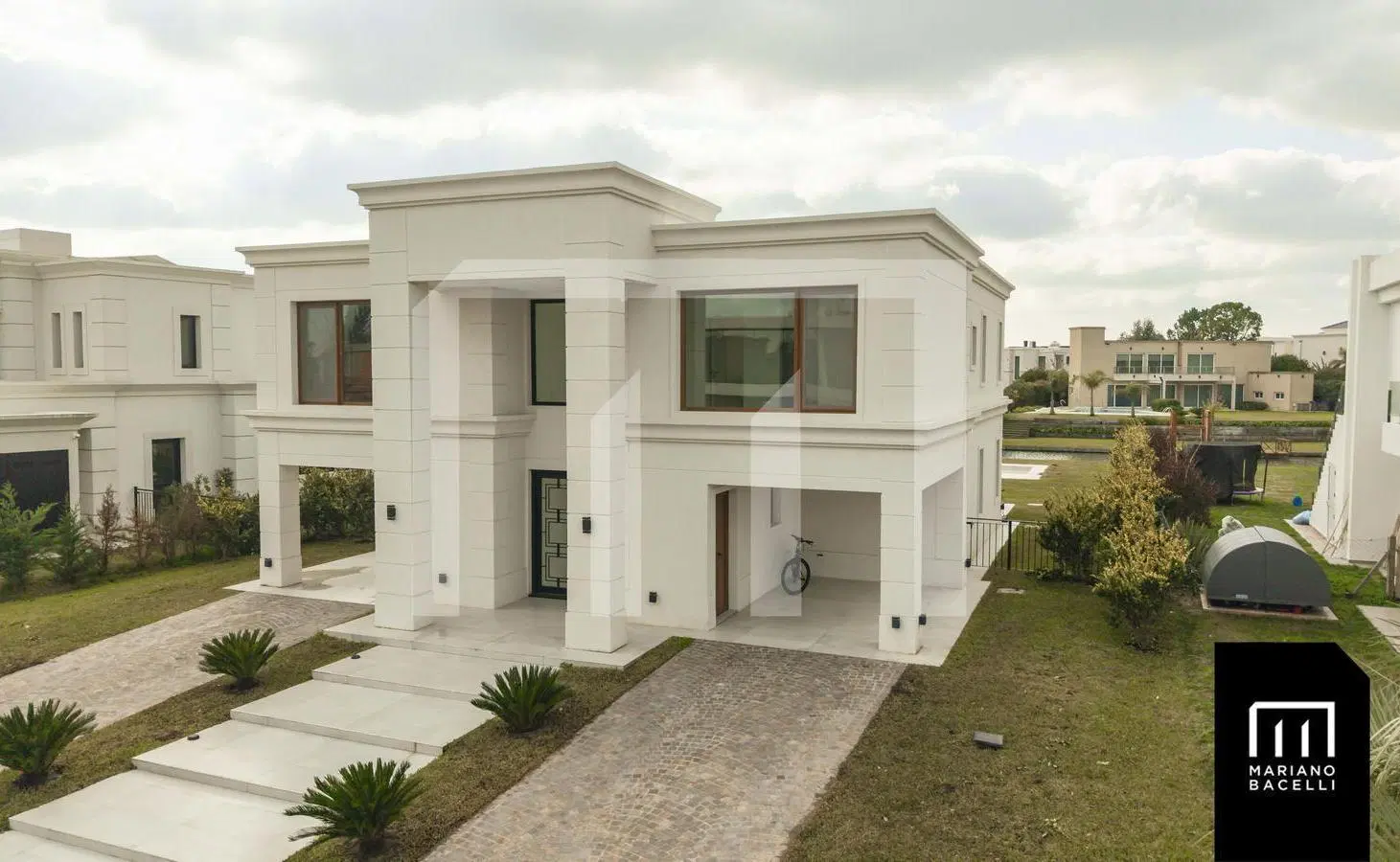 Casa en venta en Terralagos,Canning. 3
