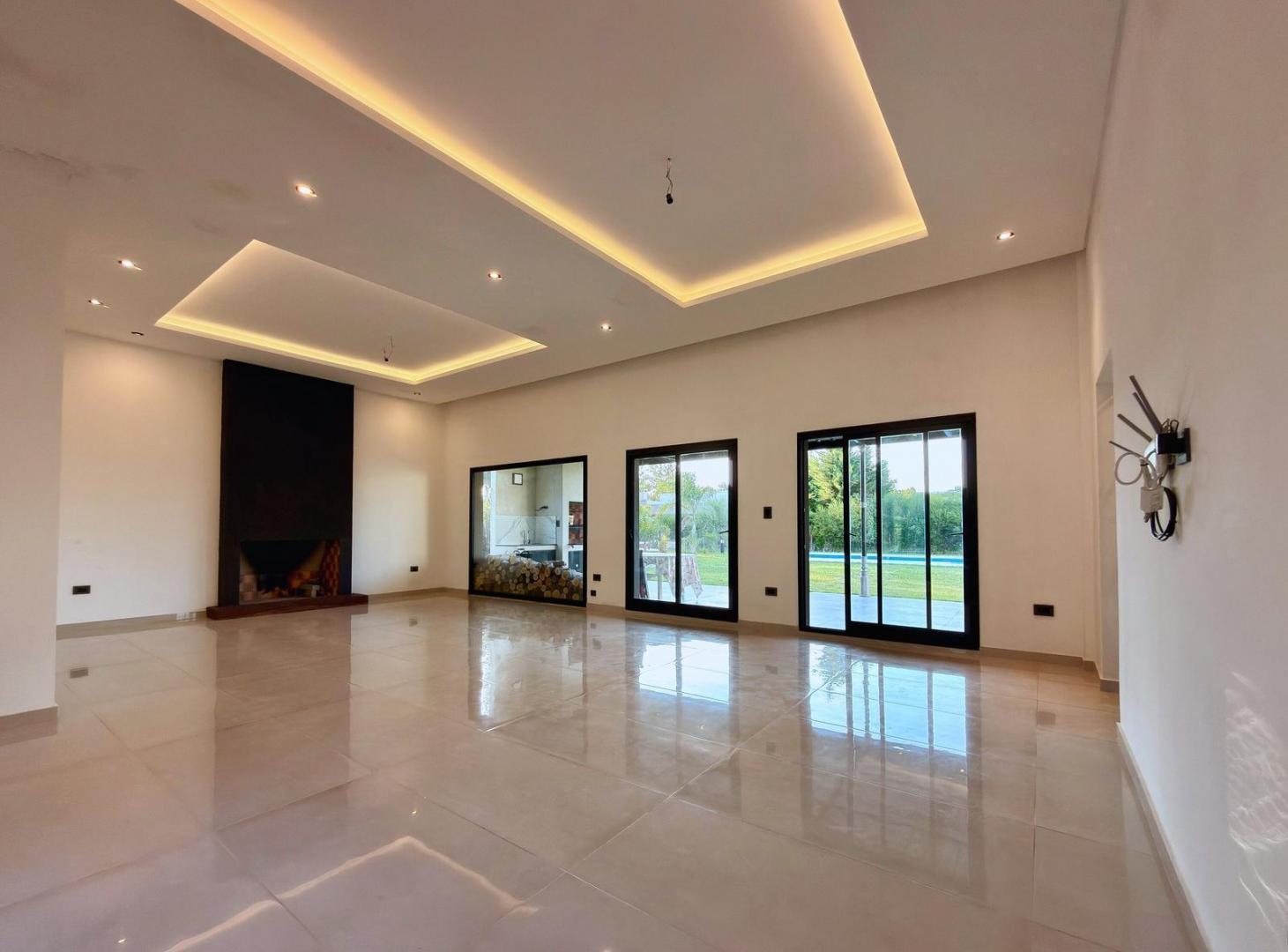 Foto de CASA 4 AMBIENTES EN VENTA SANTA RITA LOTE INTERNO, imagen 3