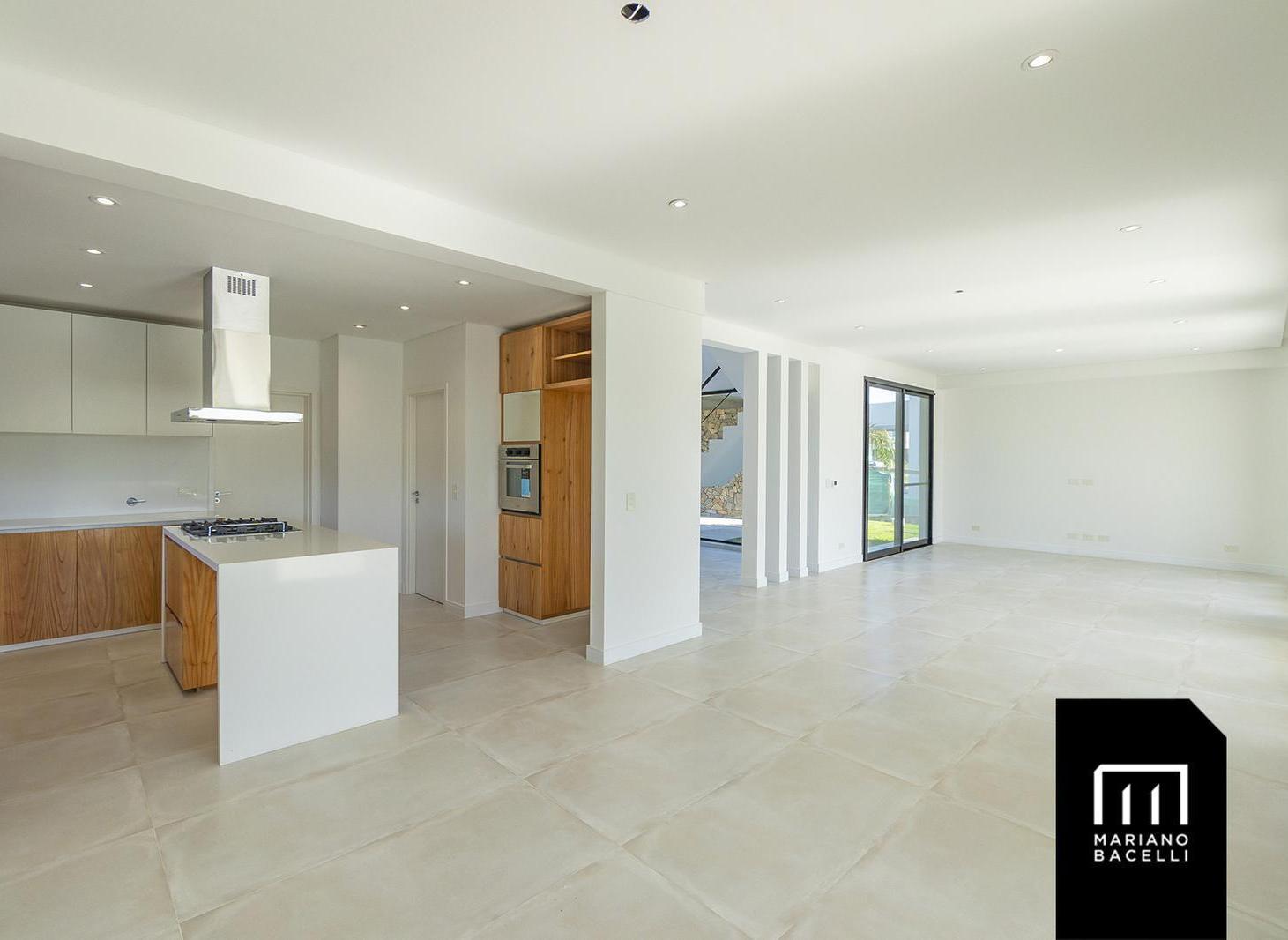 Foto de Casa En Venta En Terralagos, Canning, Ezeiza, imagen 3