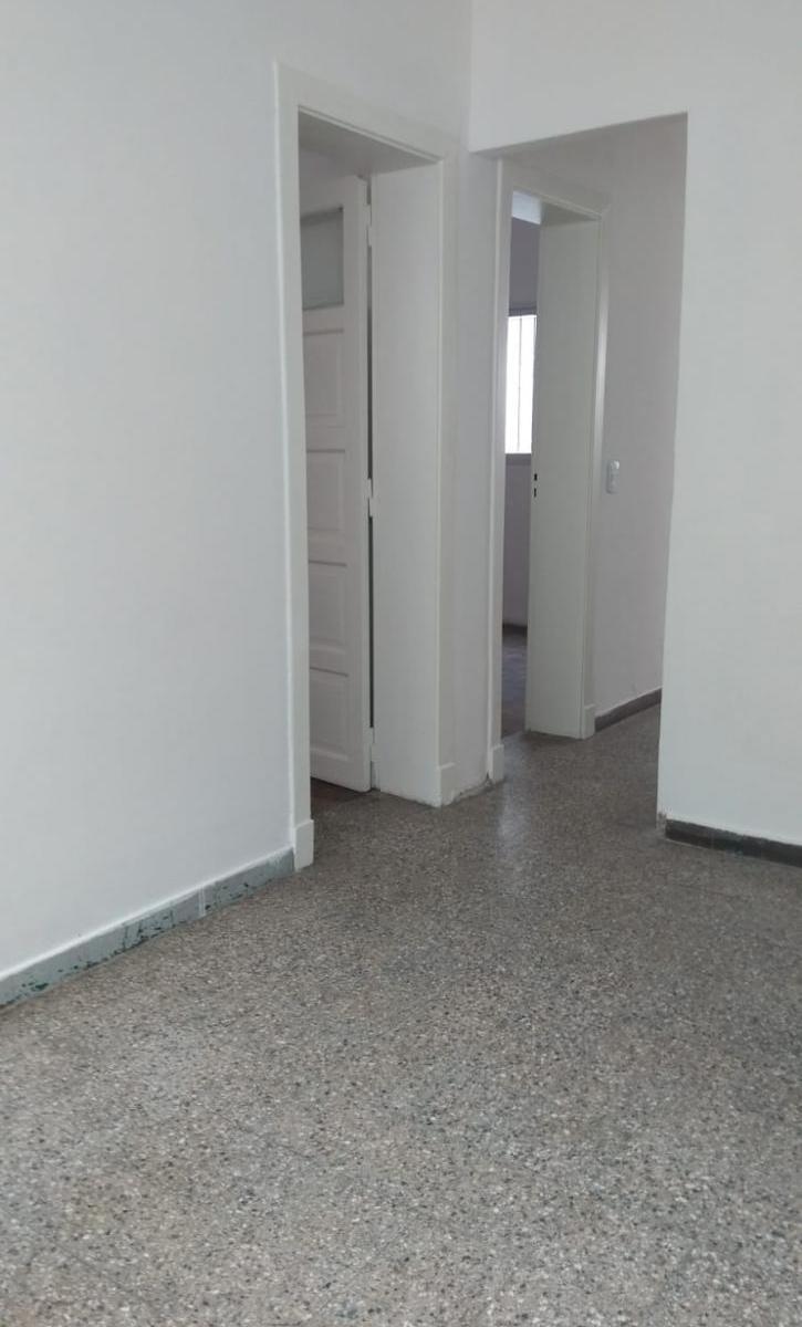 Excelente Oportunidad P. H. Interno 3amb C Patio y Terraza 2